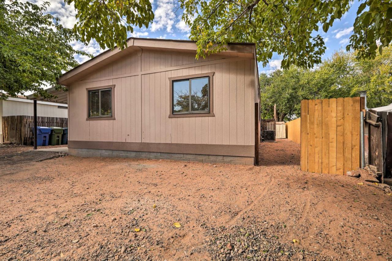 Page Home With Patio And Bbq, 3 Mi To Lake Powell! Exterior photo